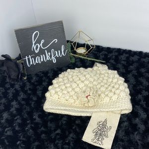 NWT Nirvana Designs Wool Knit Beanie